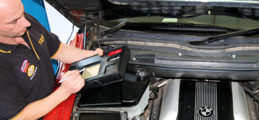 Tim, European car repair services & diagnostics, specialist in Mercedes Benz BMW VW Audi Peugeot Saab and Jeep